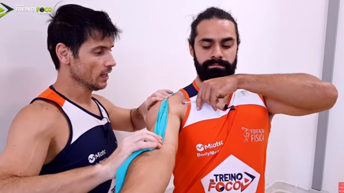 Treino_em_foco_elevação_frontal_ativaçao_biceps_braquial