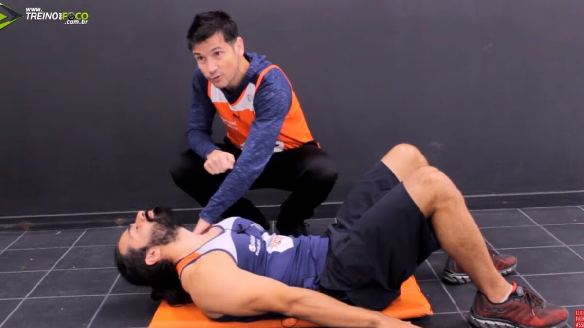 Treino_em_foco_abdominal_pescoçal